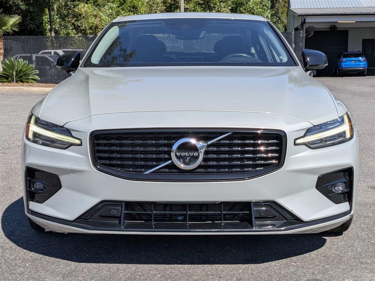 Volvo S60 B5 Momentum 2022