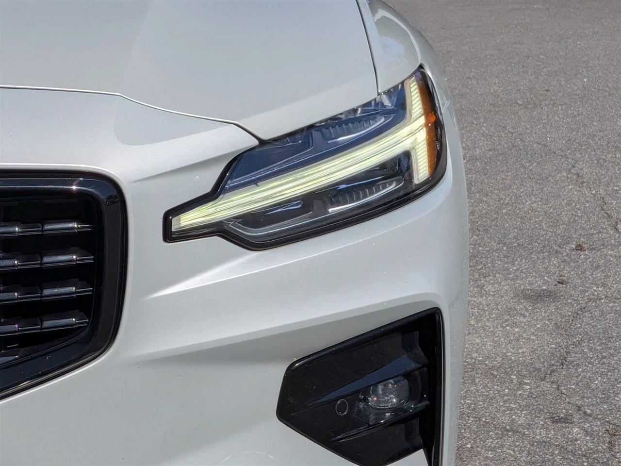 Volvo S60 B5 Momentum 2022