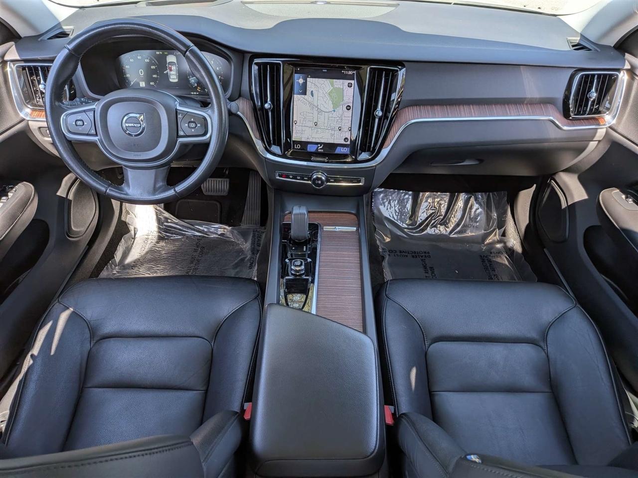 Volvo S60 B5 Momentum 2022