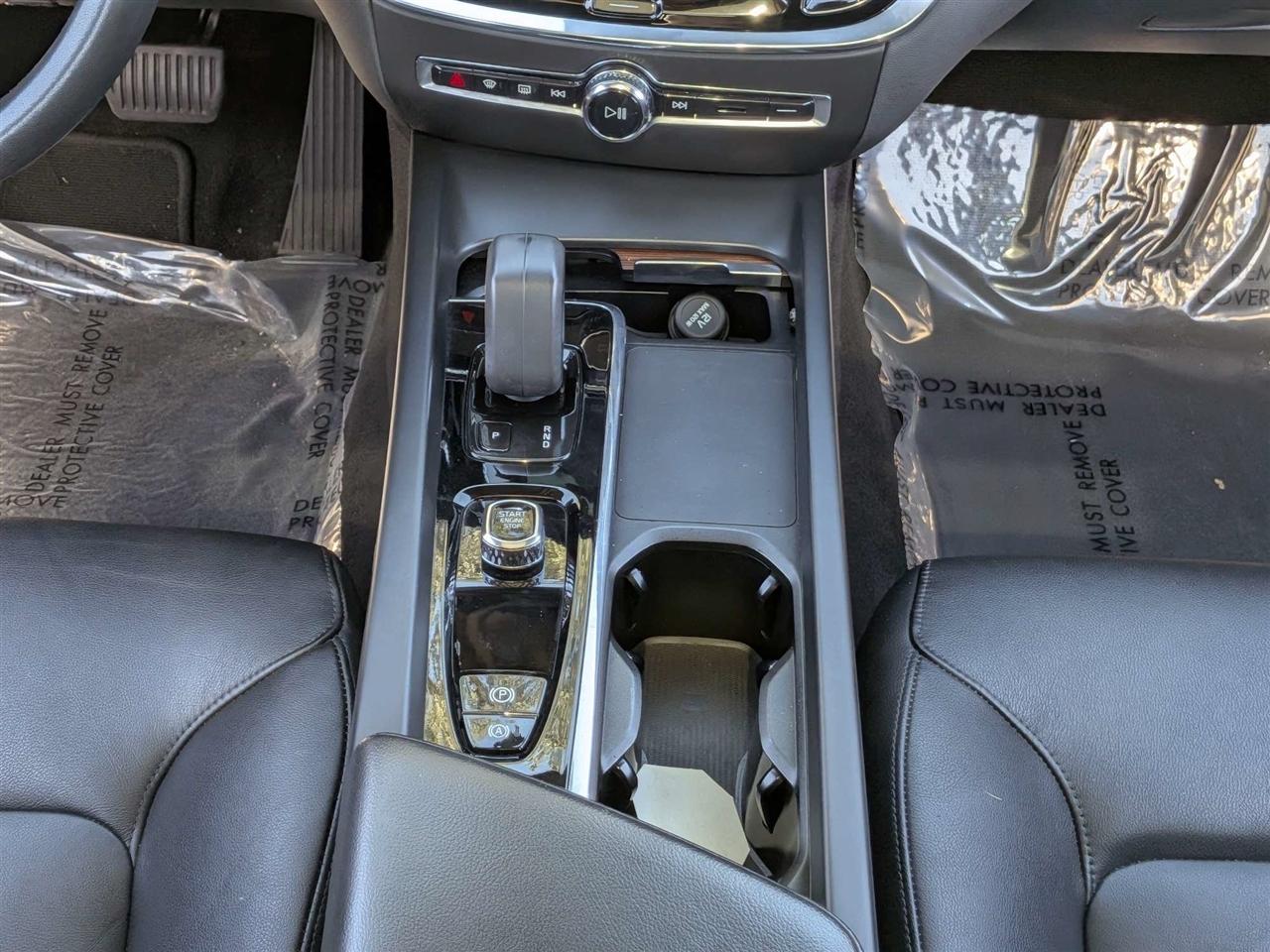 Volvo S60 B5 Momentum 2022