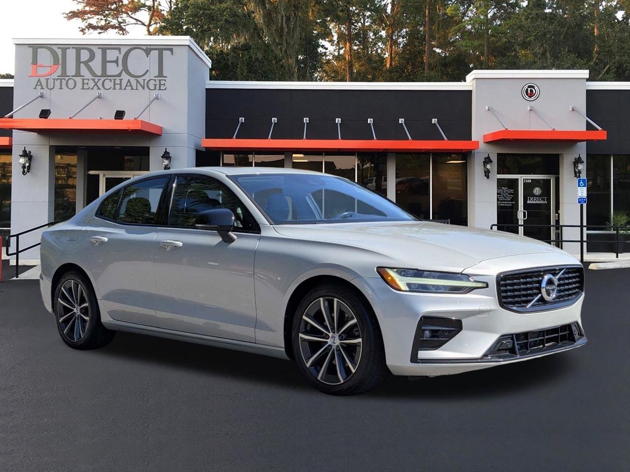 Volvo S60 B5 Momentum 2022