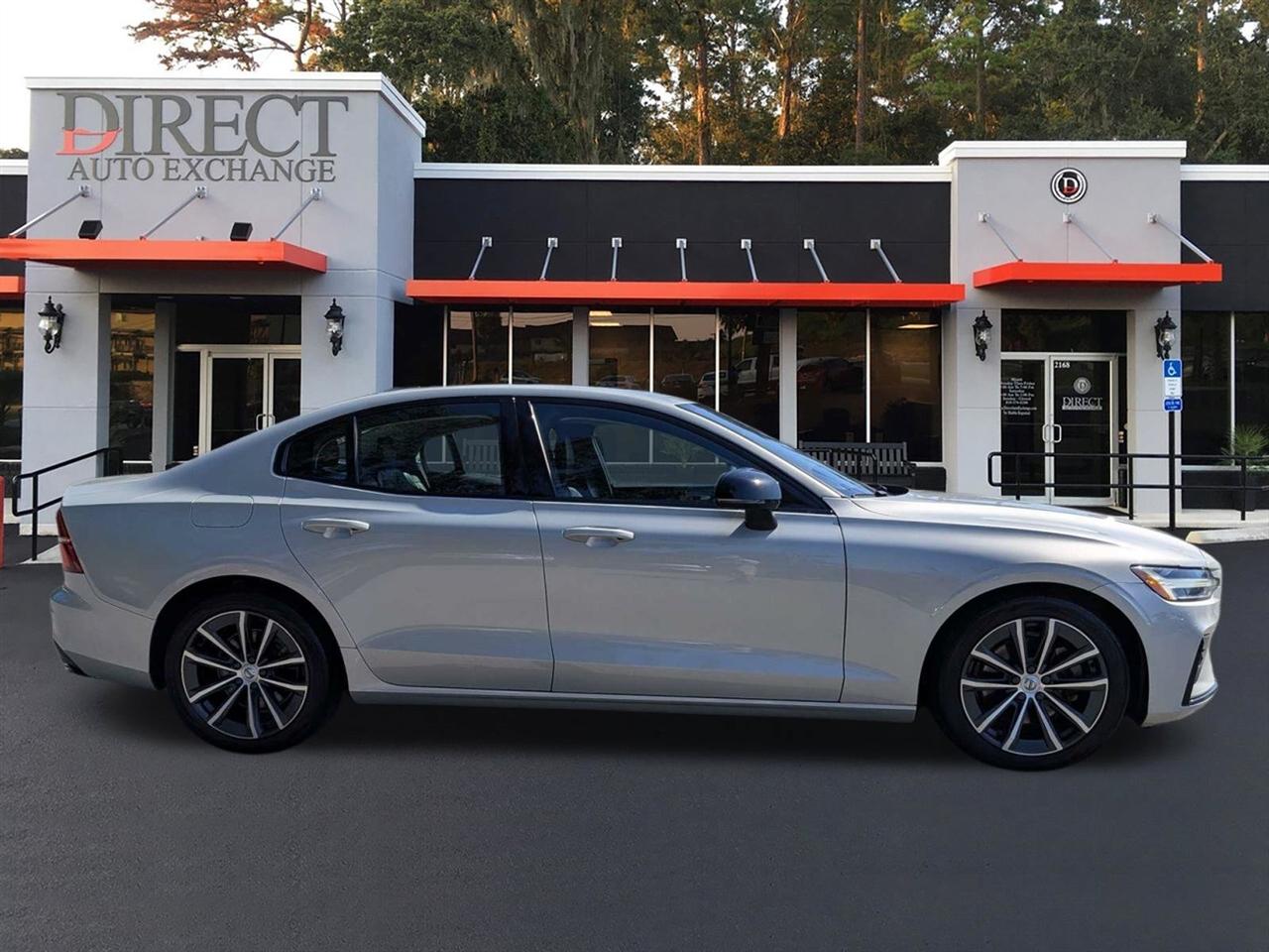 Volvo S60 B5 Momentum 2022