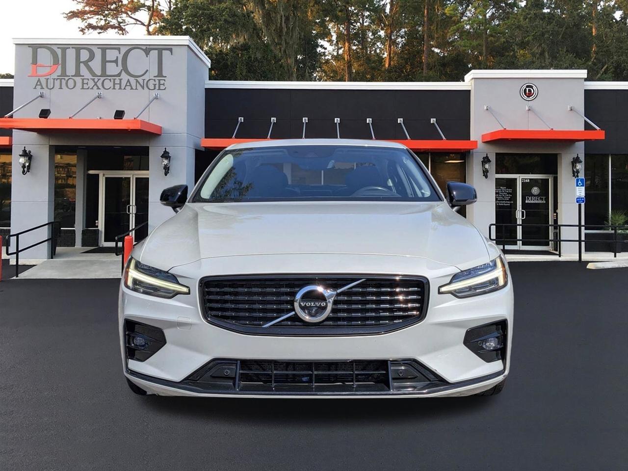 Volvo S60 B5 Momentum 2022