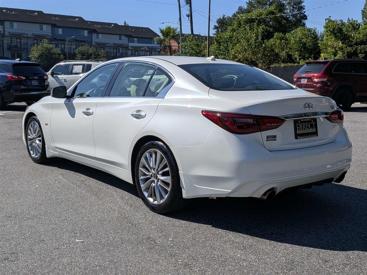 Infiniti Q50 3.0t LUXE 2018