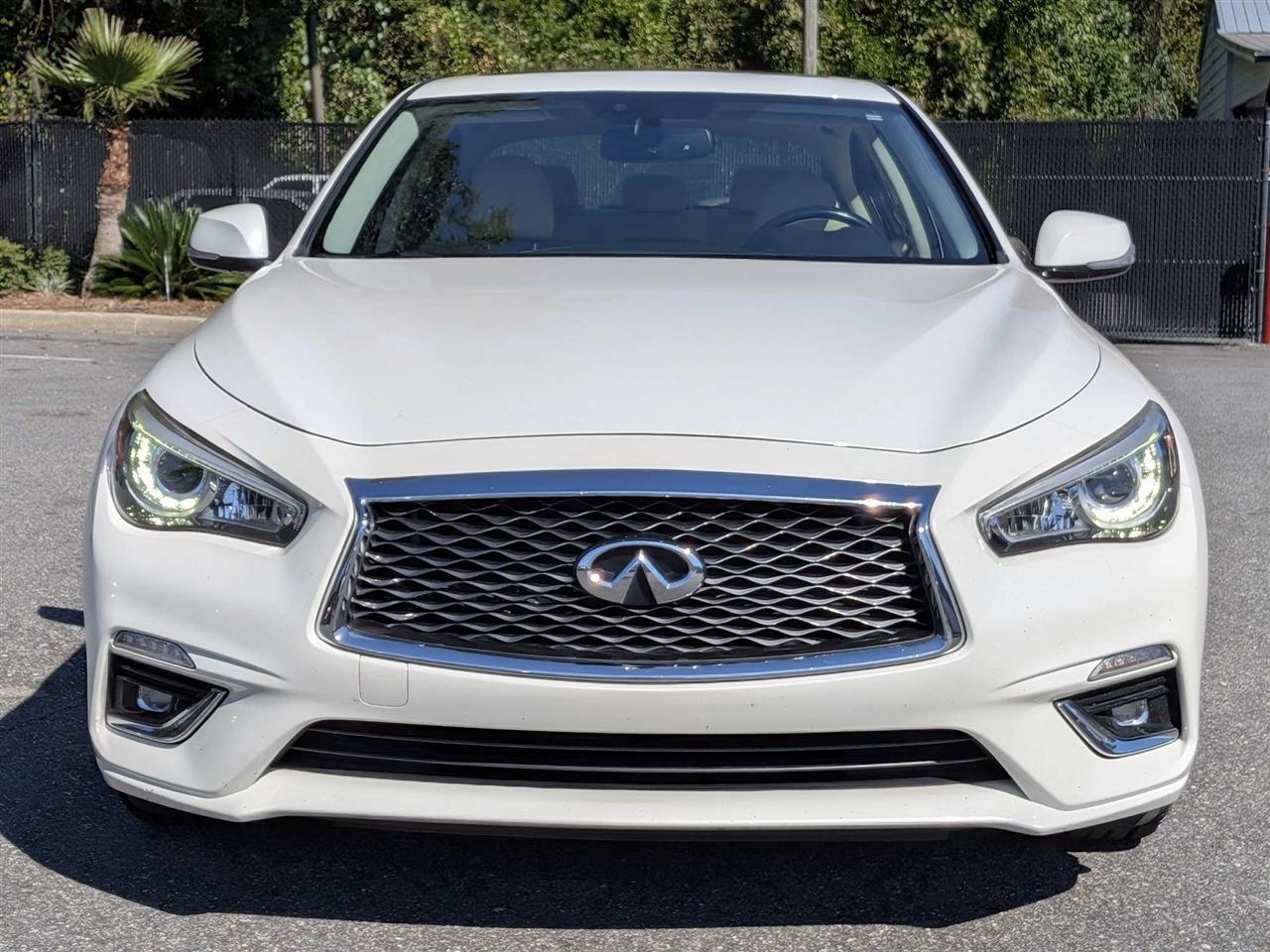 Infiniti Q50 3.0t LUXE 2018