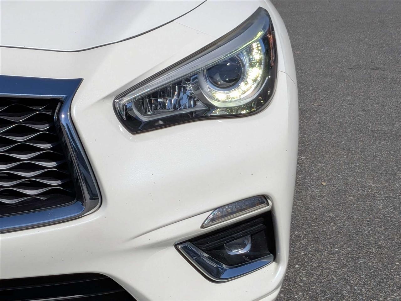 Infiniti Q50 3.0t LUXE 2018