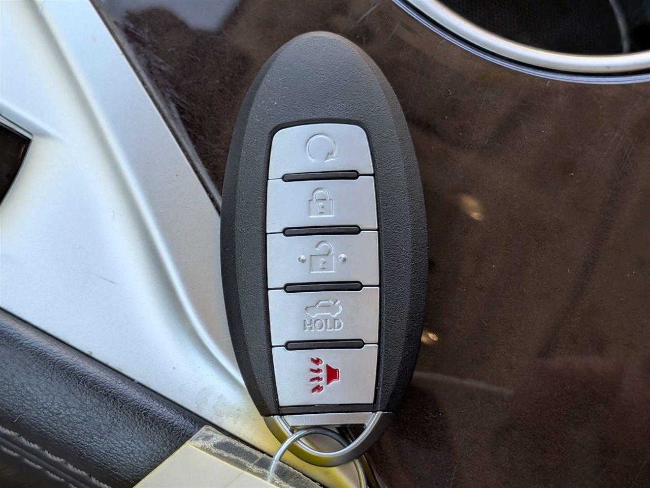 Infiniti Q50 3.0t LUXE 2018