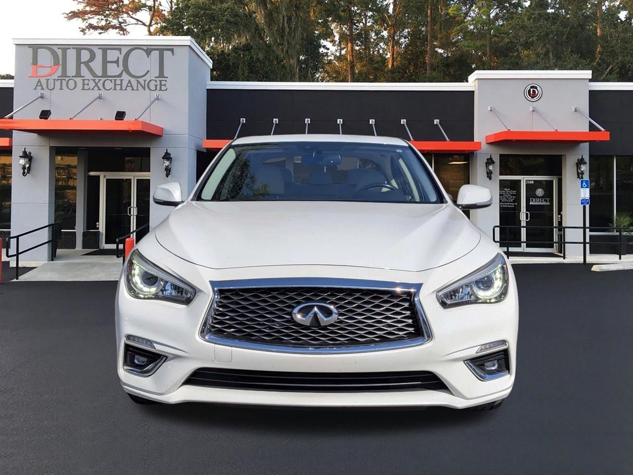 Infiniti Q50 3.0t LUXE 2018