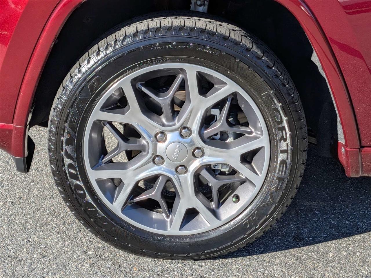 Jeep Grand Cherokee Overland 2WD 2019