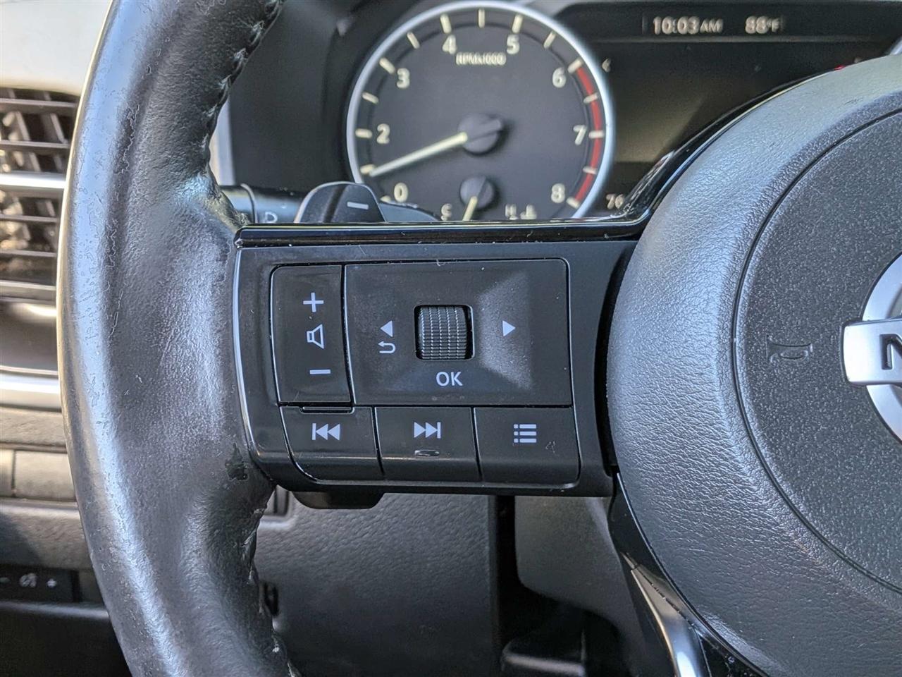 Nissan Rogue SV 2021