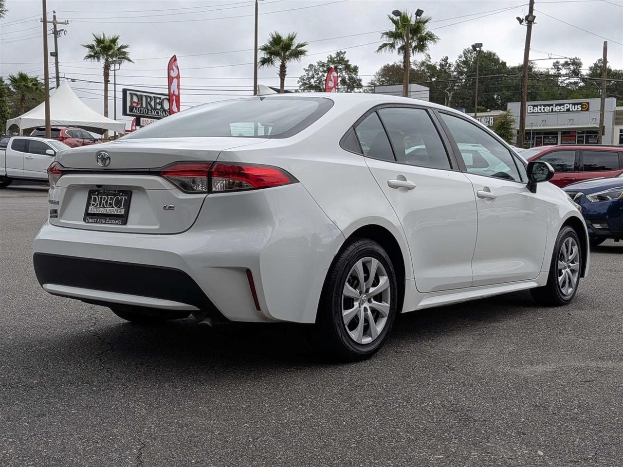 Toyota Corolla LE 2022