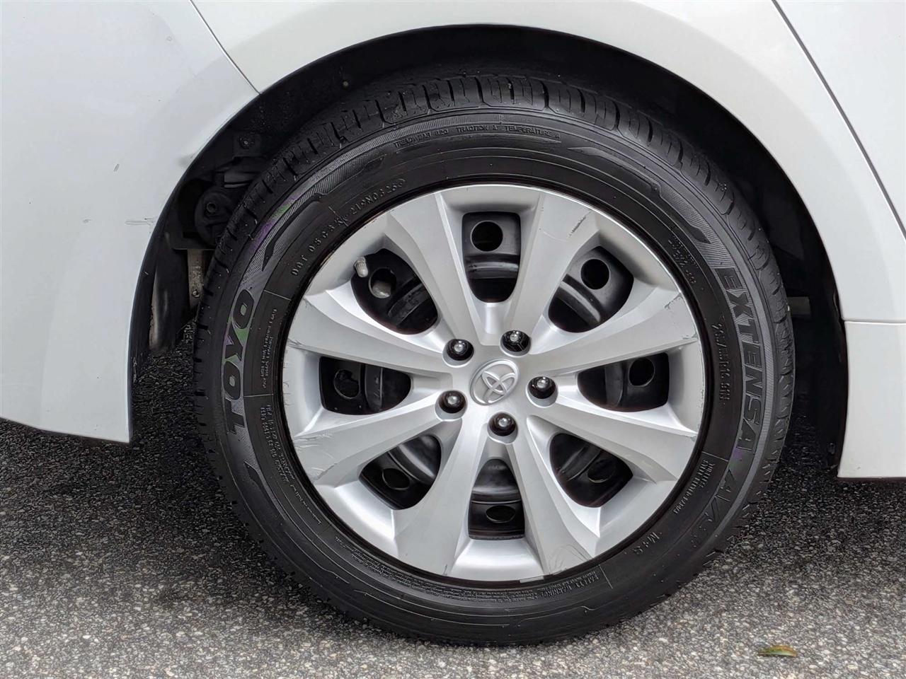 Toyota Corolla LE 2022