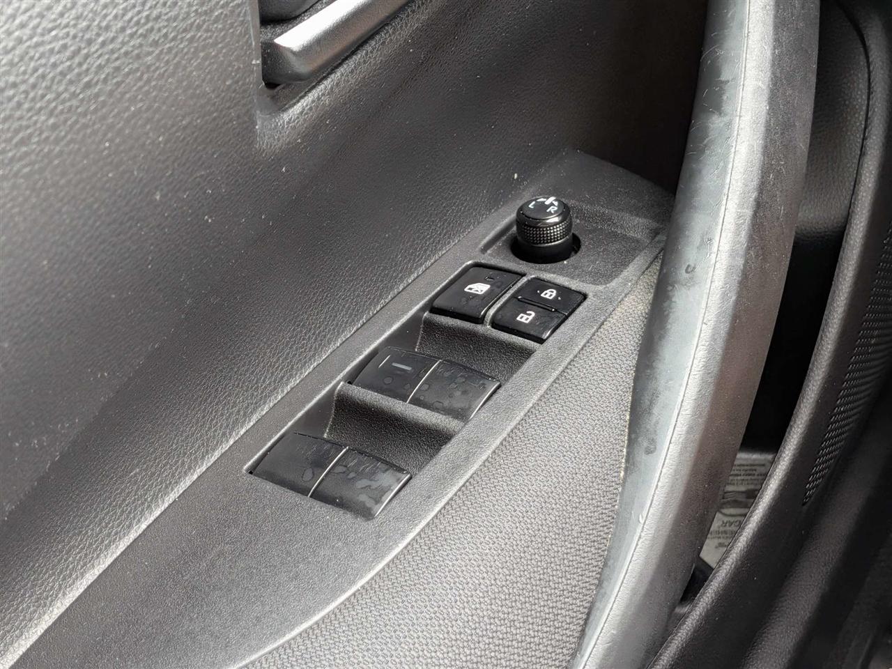Toyota Corolla LE 2022