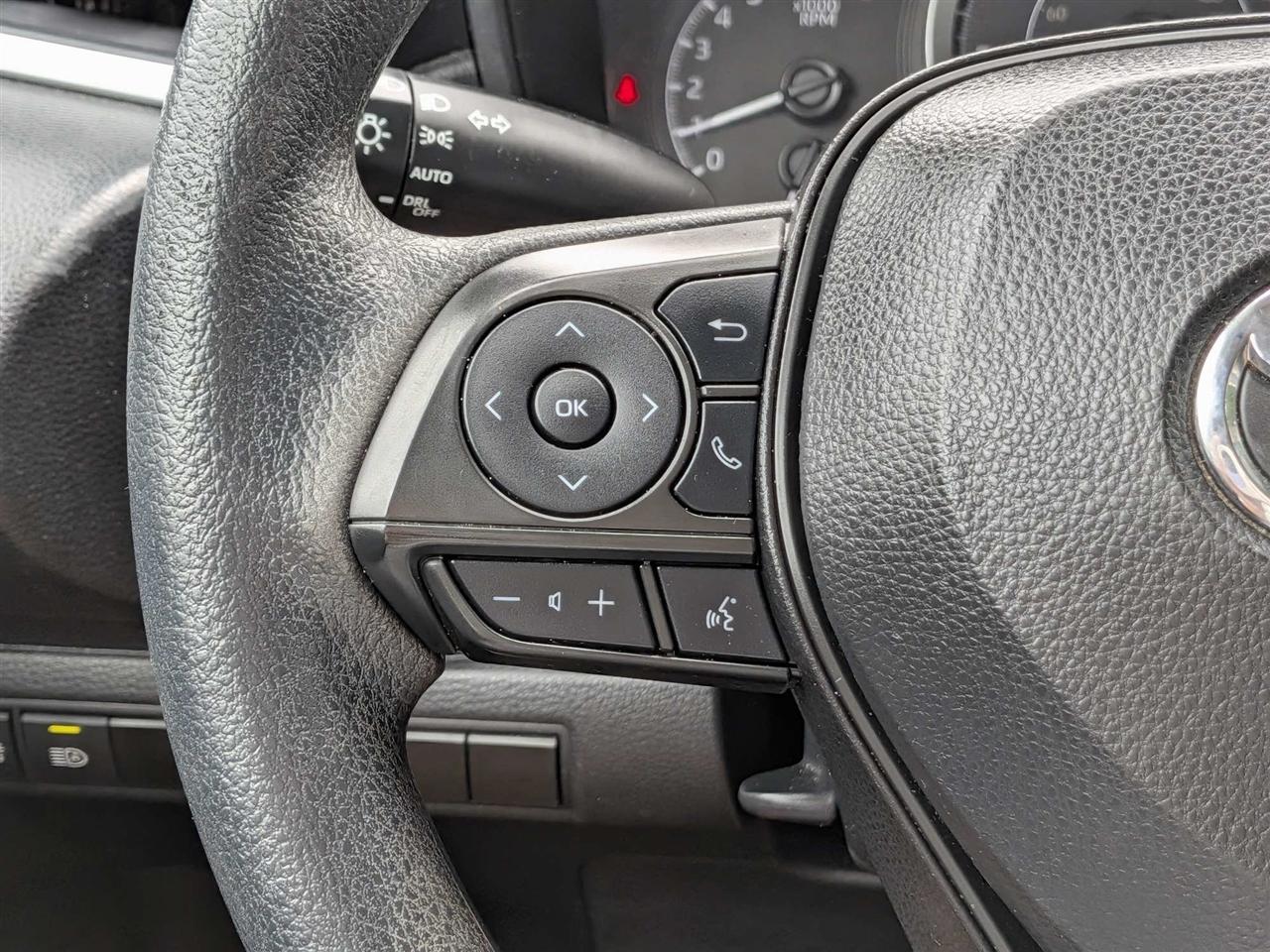 Toyota Corolla LE 2022
