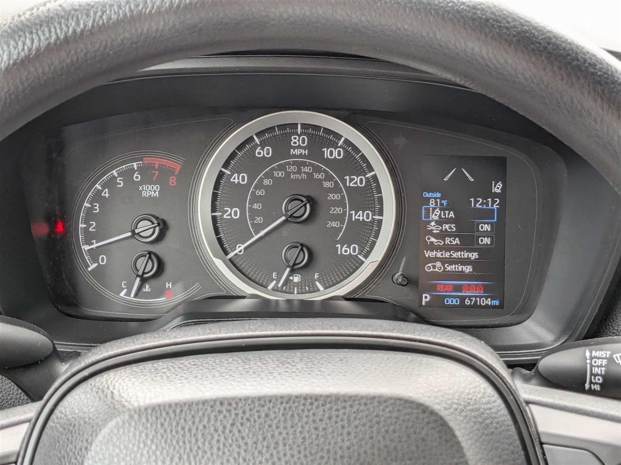 Toyota Corolla LE 2022