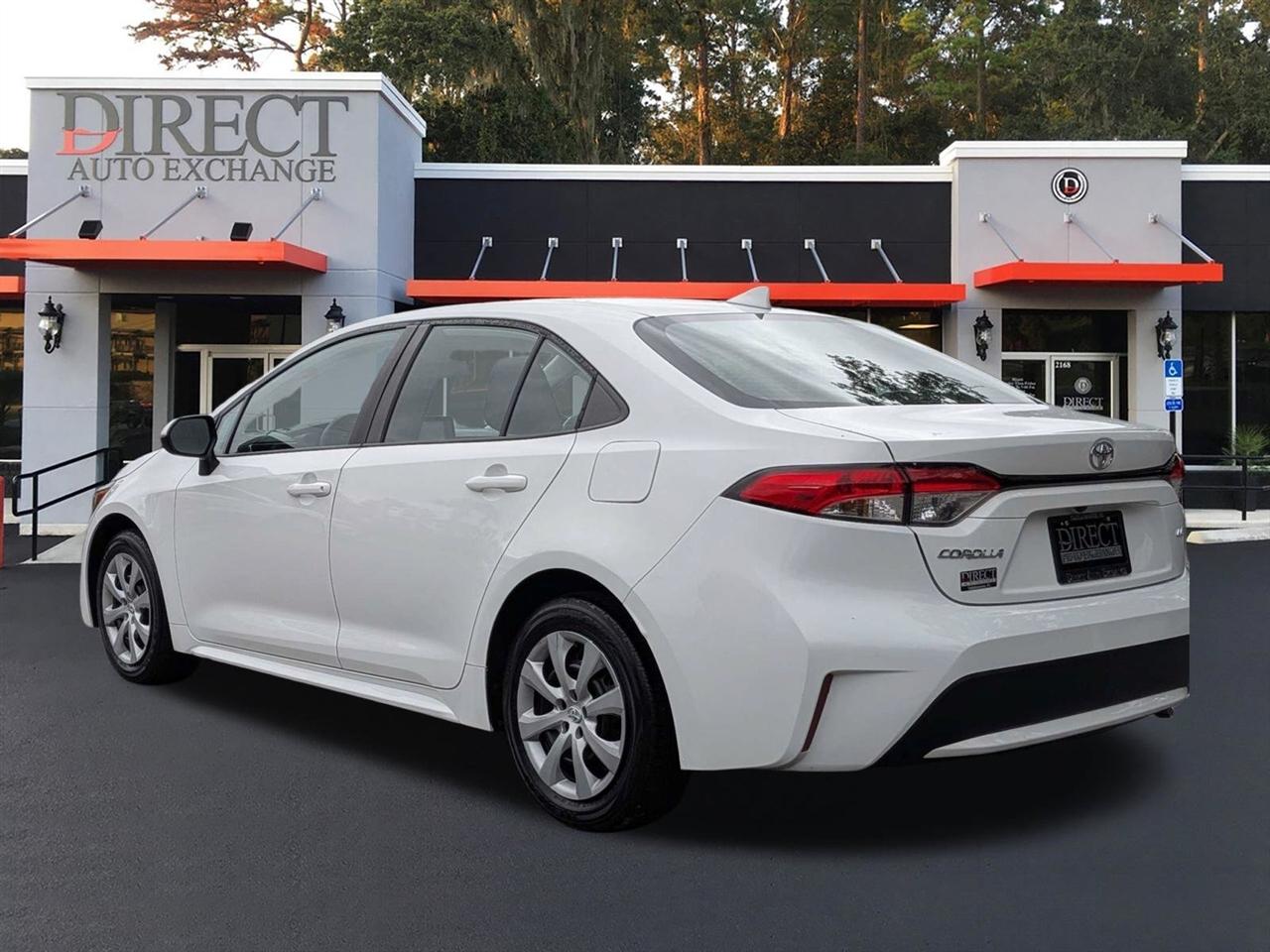 Toyota Corolla LE 2022