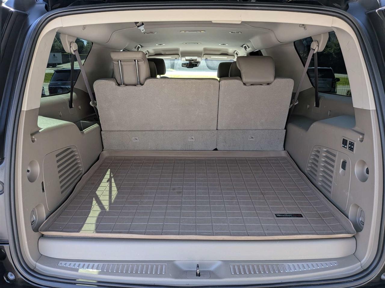Chevrolet Suburban LT 2WD 2018