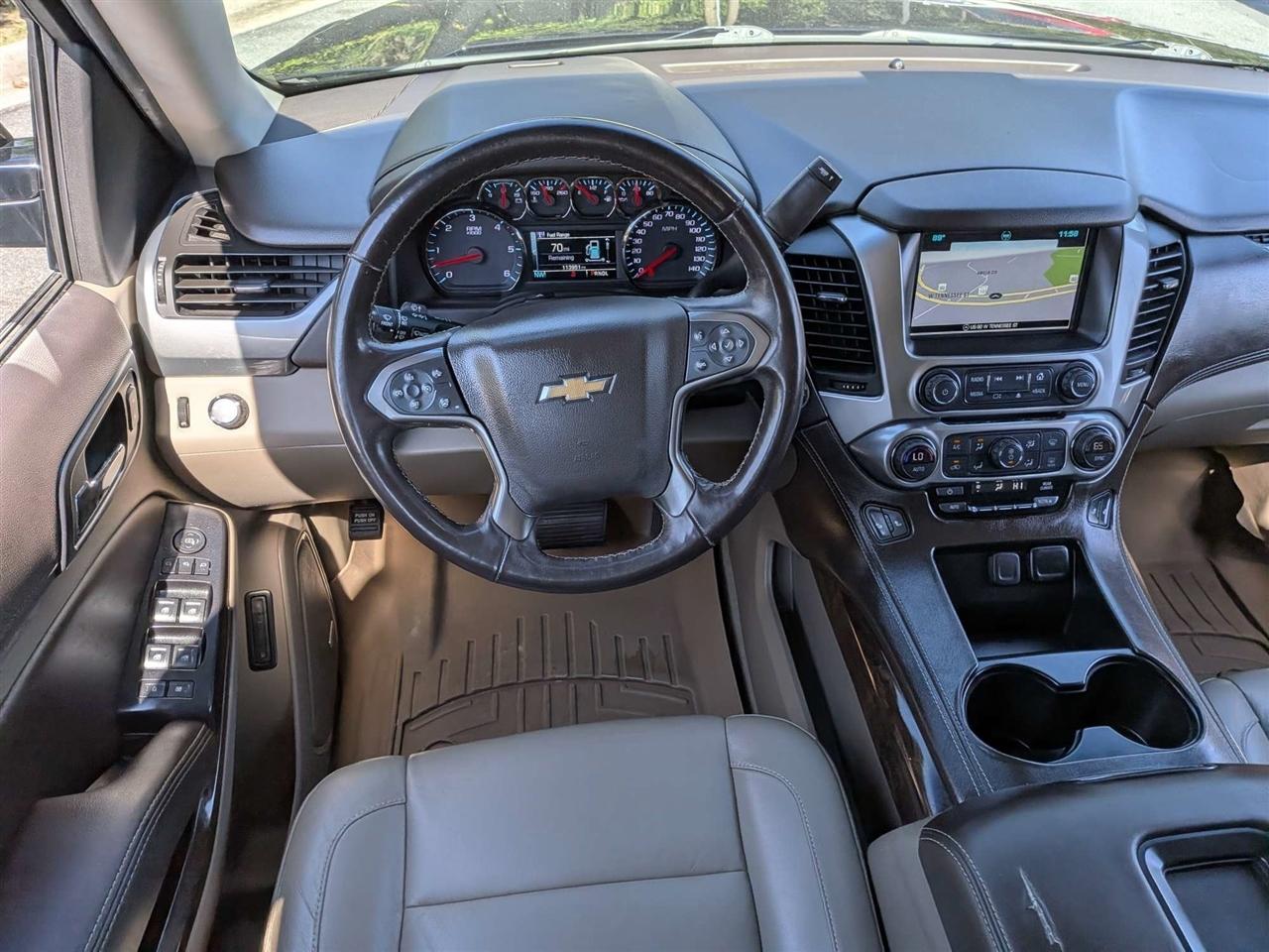 Chevrolet Suburban LT 2WD 2018