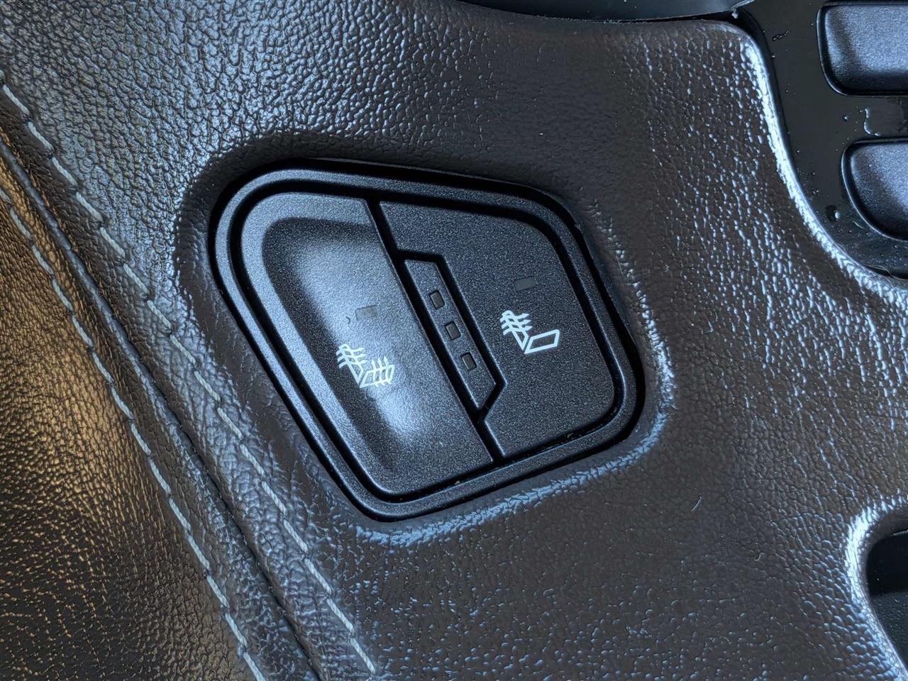 Chevrolet Suburban LT 2WD 2018