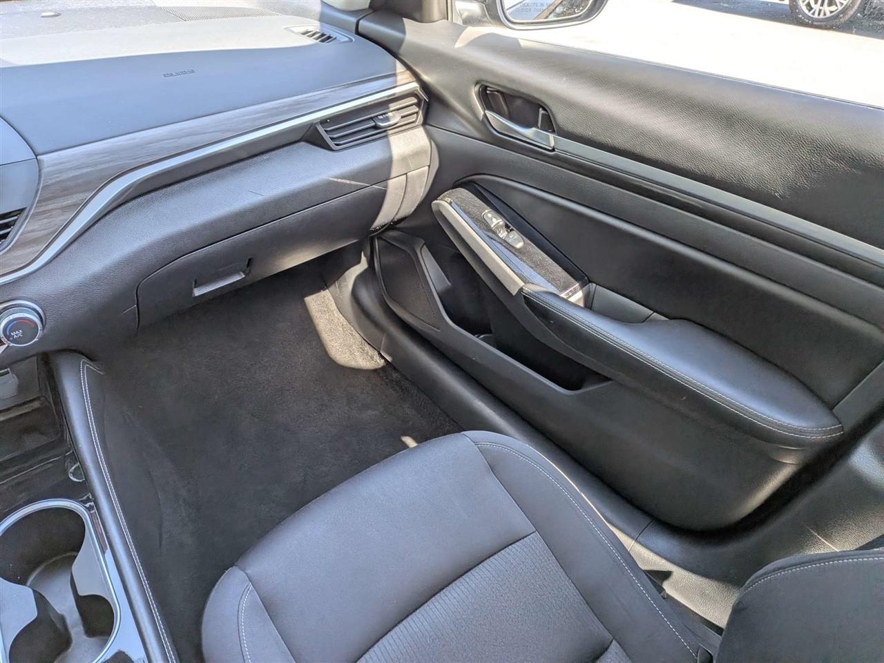 Nissan Altima 2.5 SV 2023
