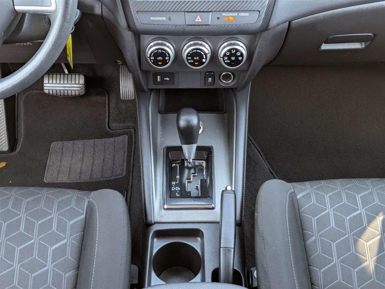 Mitsubishi Outlander Sport 2.0 ES 4WD 2023