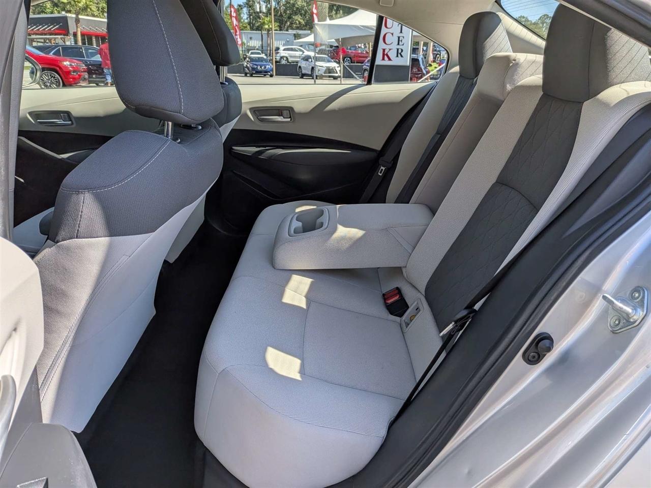 Toyota Corolla LE 2020