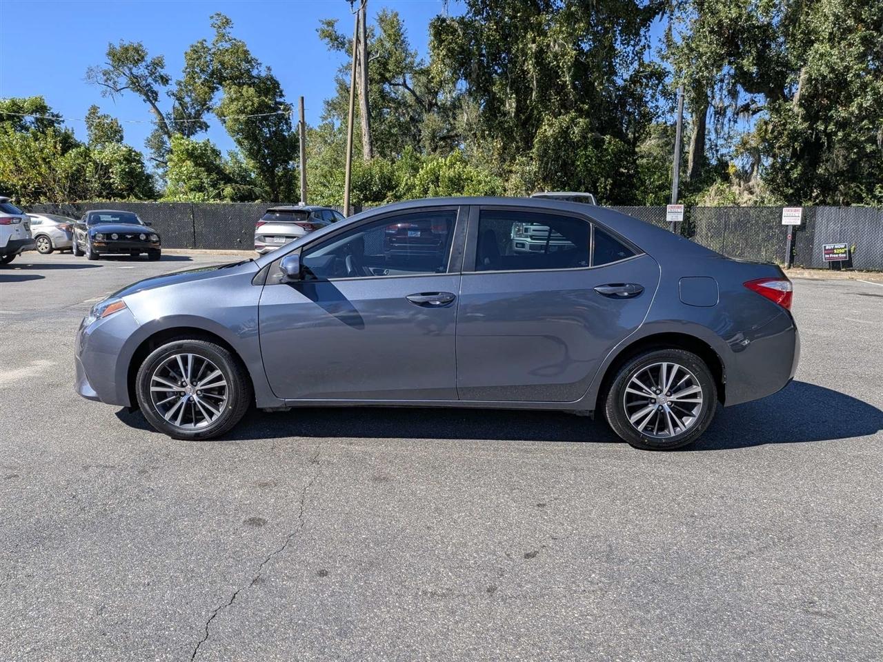 Toyota Corolla LE CVT 2016