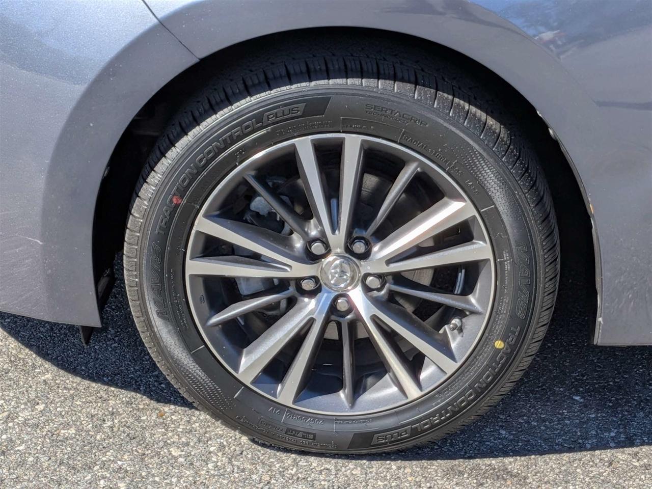Toyota Corolla LE CVT 2016