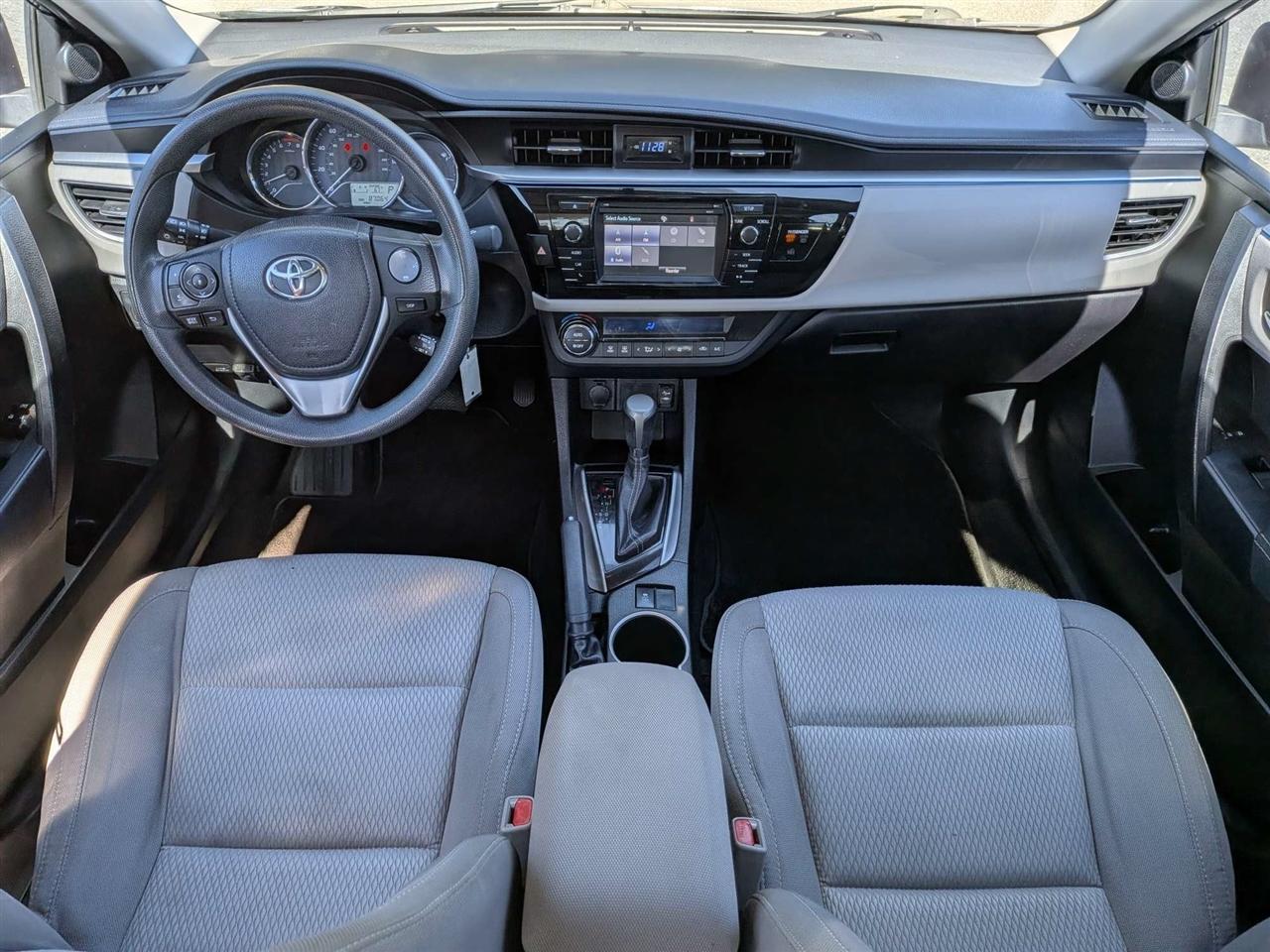 Toyota Corolla LE CVT 2016