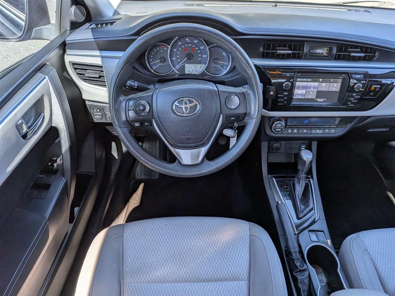 Toyota Corolla LE CVT 2016