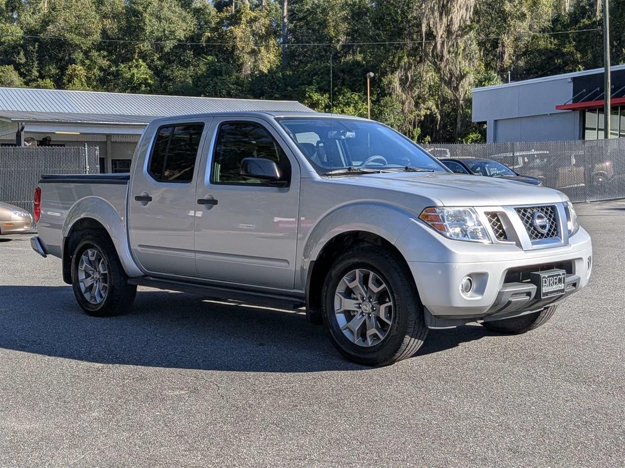Nissan Frontier SV Crew Cab 4WD 2020