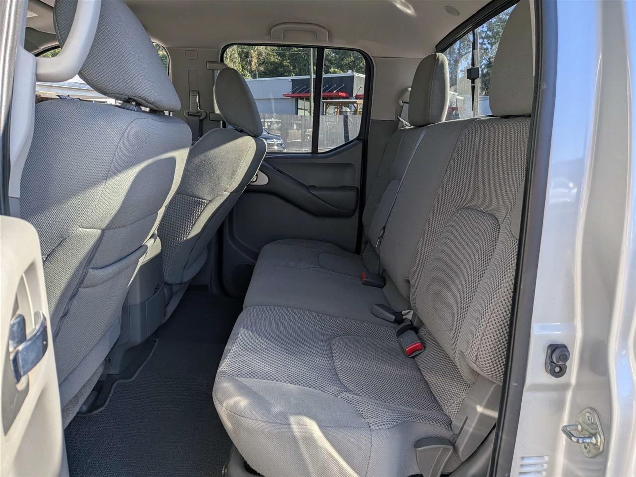Nissan Frontier SV Crew Cab 4WD 2020