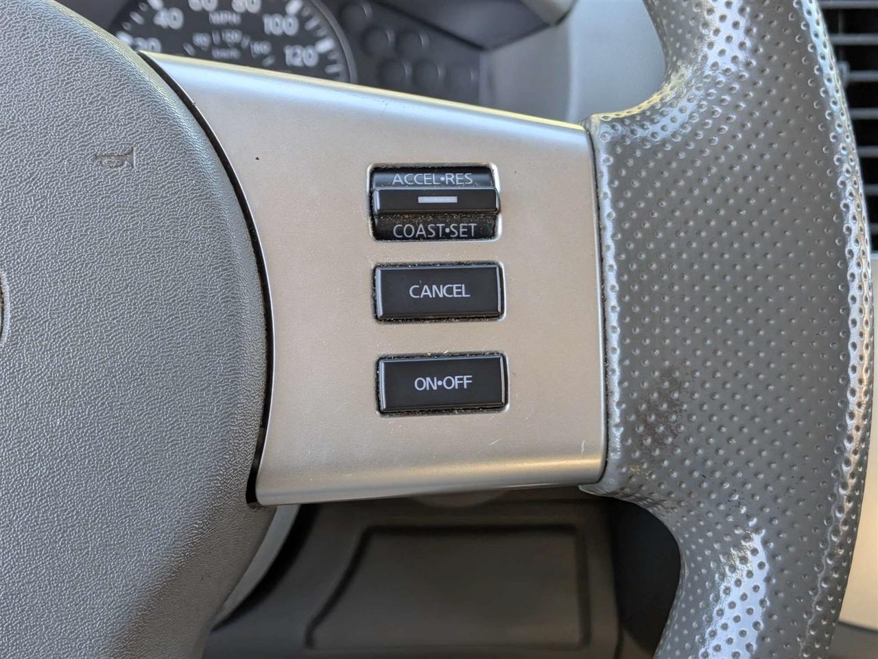 Nissan Frontier SV Crew Cab 4WD 2020