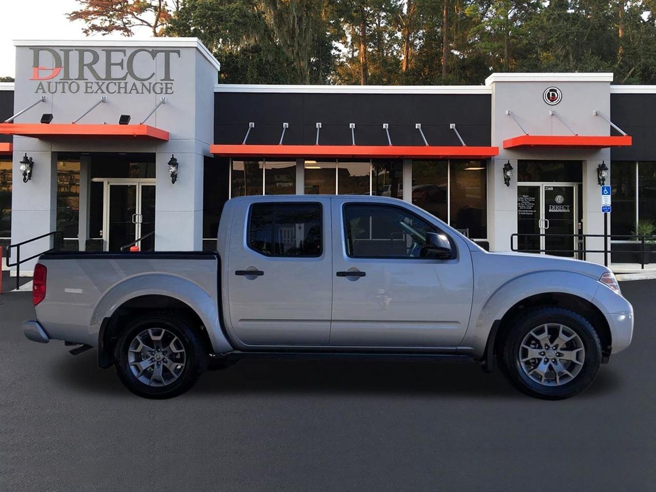 Nissan Frontier SV Crew Cab 4WD 2020
