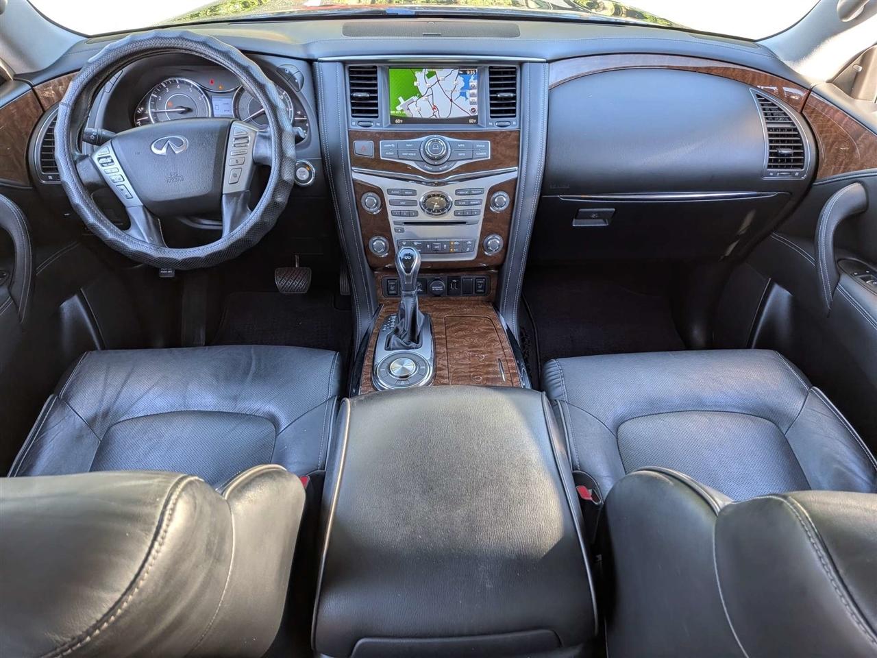Infiniti QX80 LUXE 2019