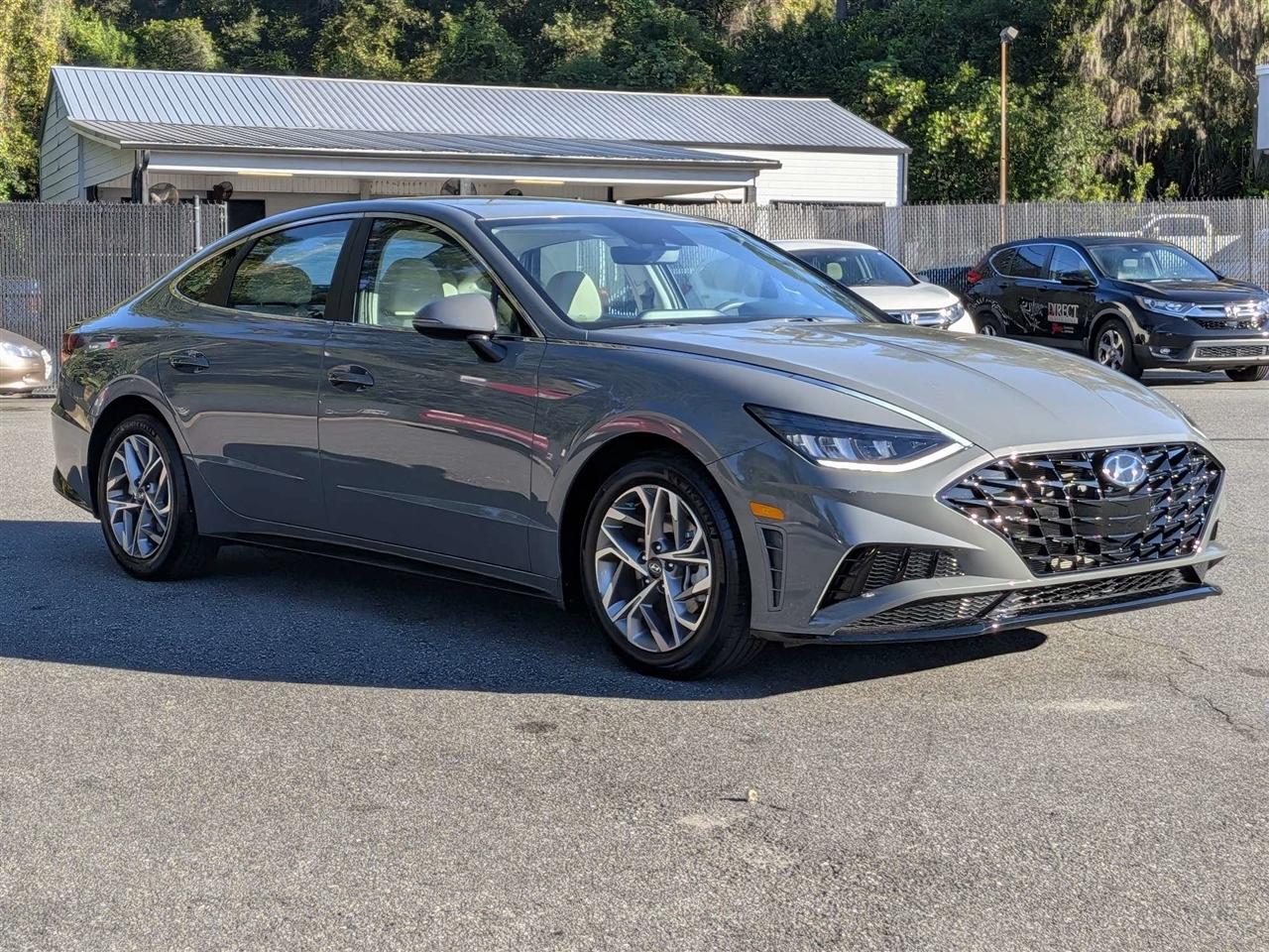 Hyundai Sonata SEL 2022