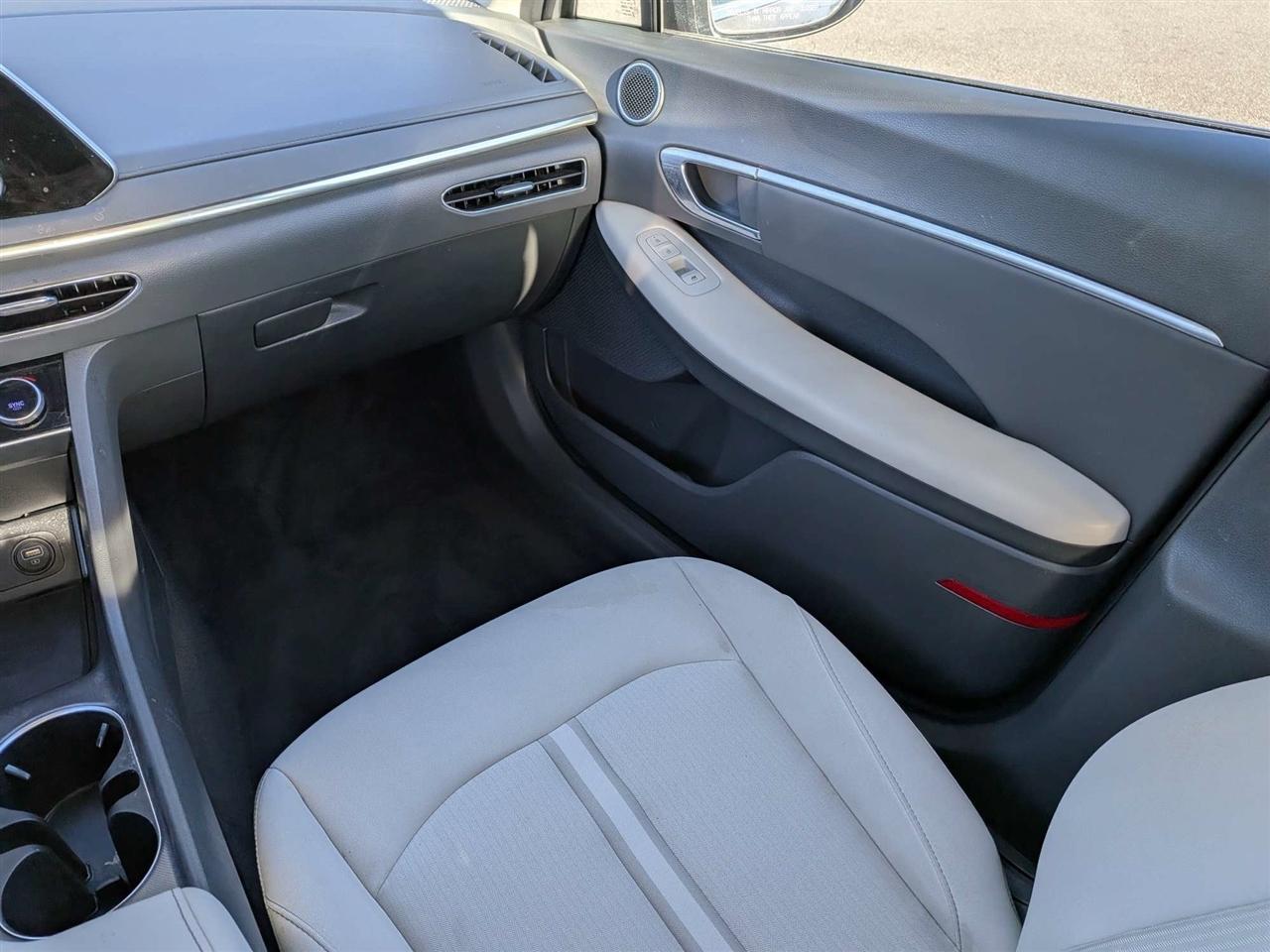 Hyundai Sonata SEL 2022