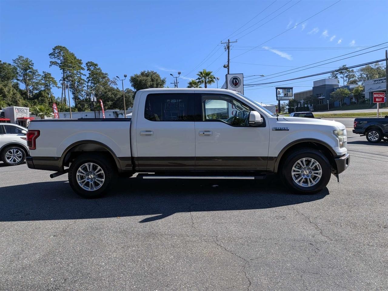 Ford F-150 Lariat SuperCrew 5.5-ft. Bed 2WD 2017