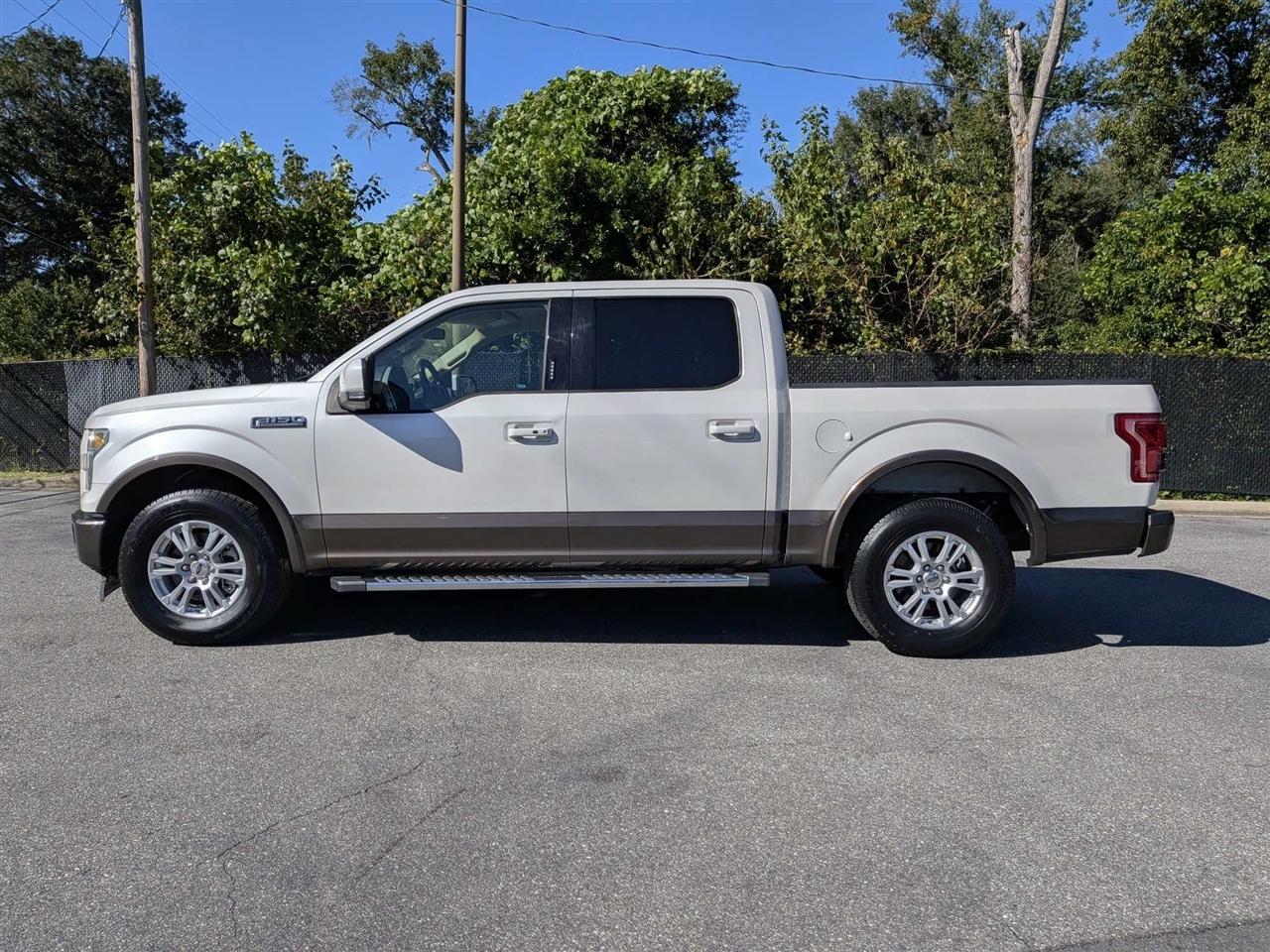 Ford F-150 Lariat SuperCrew 5.5-ft. Bed 2WD 2017