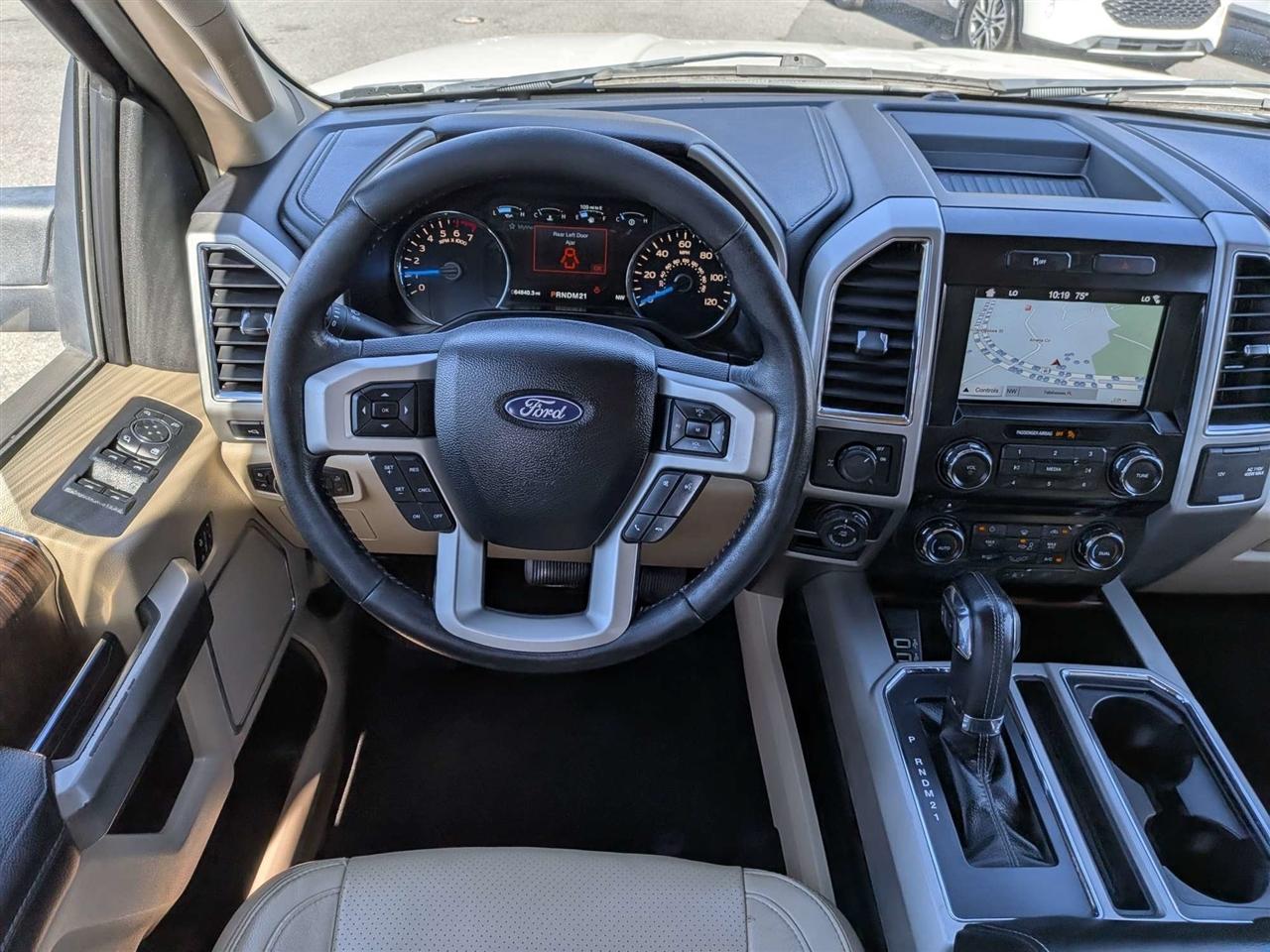 Ford F-150 Lariat SuperCrew 5.5-ft. Bed 2WD 2017