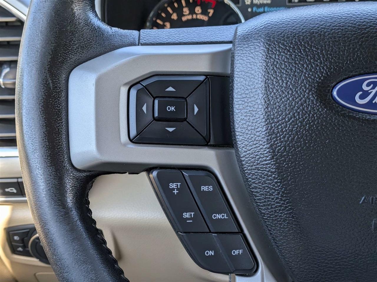 Ford F-150 Lariat SuperCrew 5.5-ft. Bed 2WD 2017