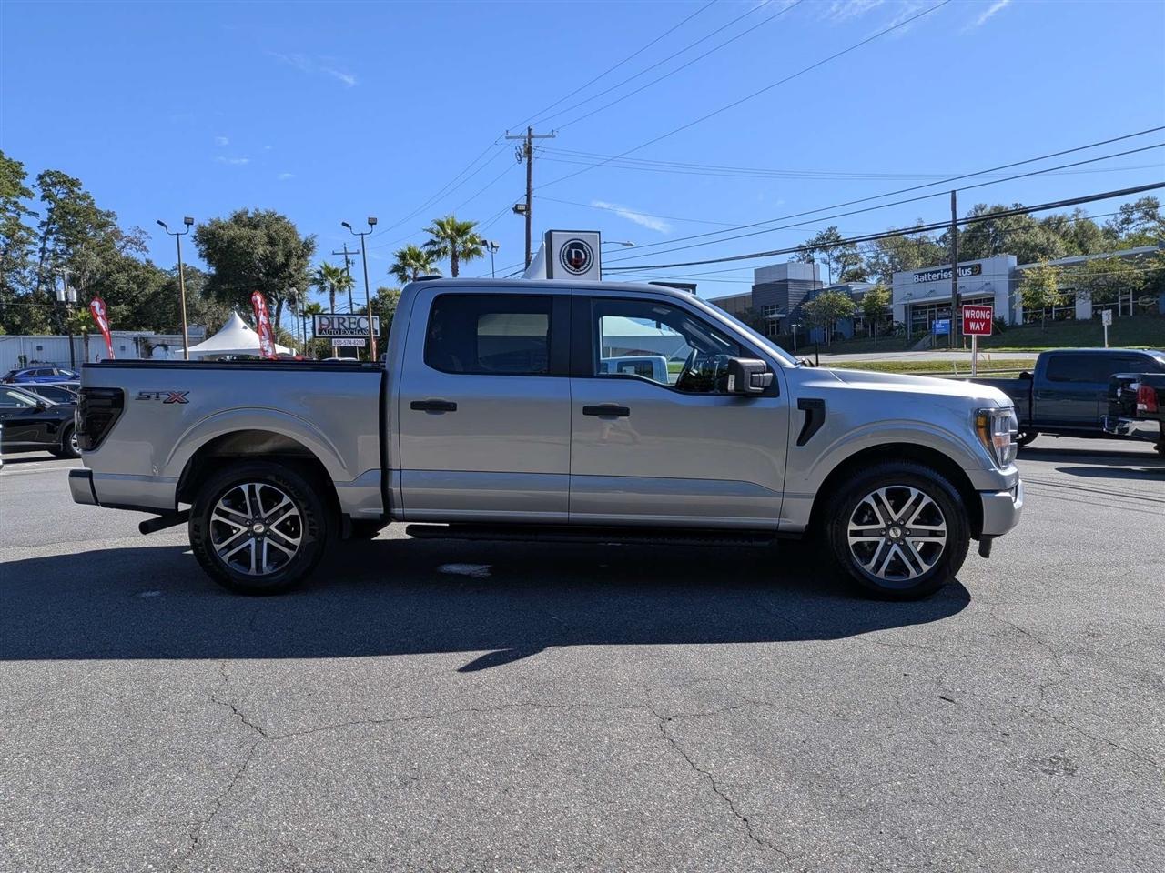 Ford F-150 Lariat SuperCrew 5.5-ft. Bed 2WD 2023