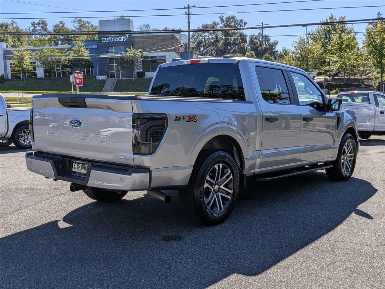 Ford F-150 Lariat SuperCrew 5.5-ft. Bed 2WD 2023