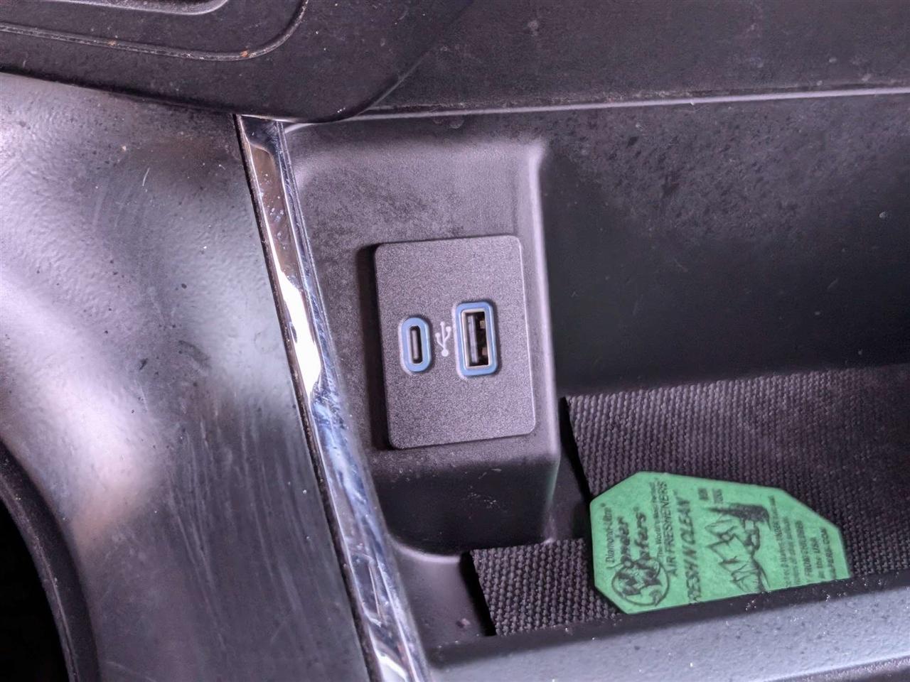 Ford F-150 Lariat SuperCrew 5.5-ft. Bed 2WD 2023