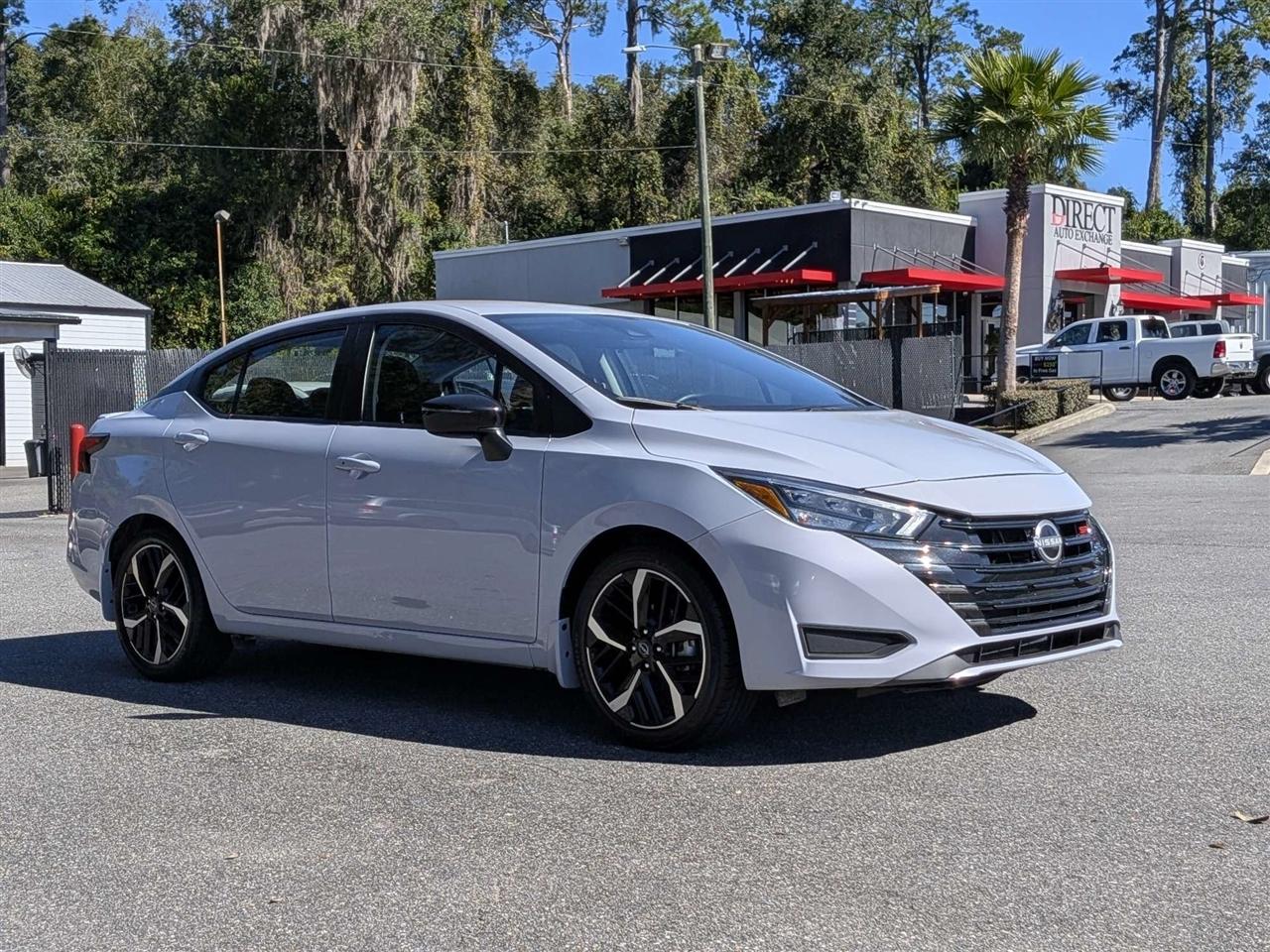 Nissan Versa SR 2024