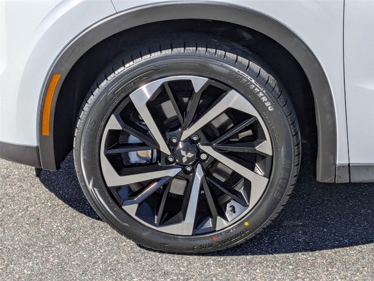 Mitsubishi Outlander SE 2WD 2022