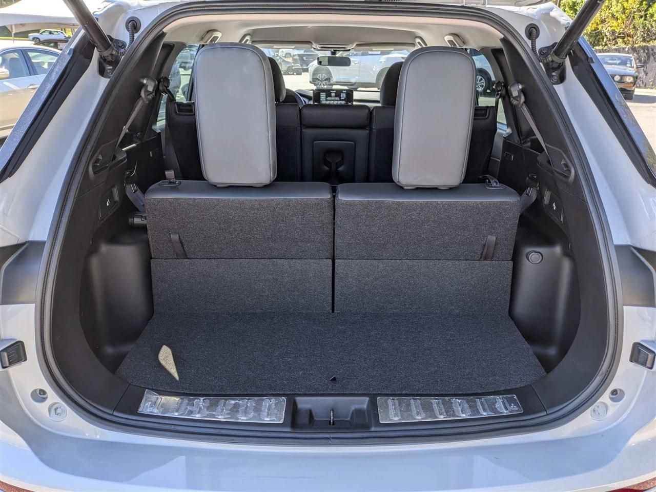Mitsubishi Outlander SE 2WD 2022