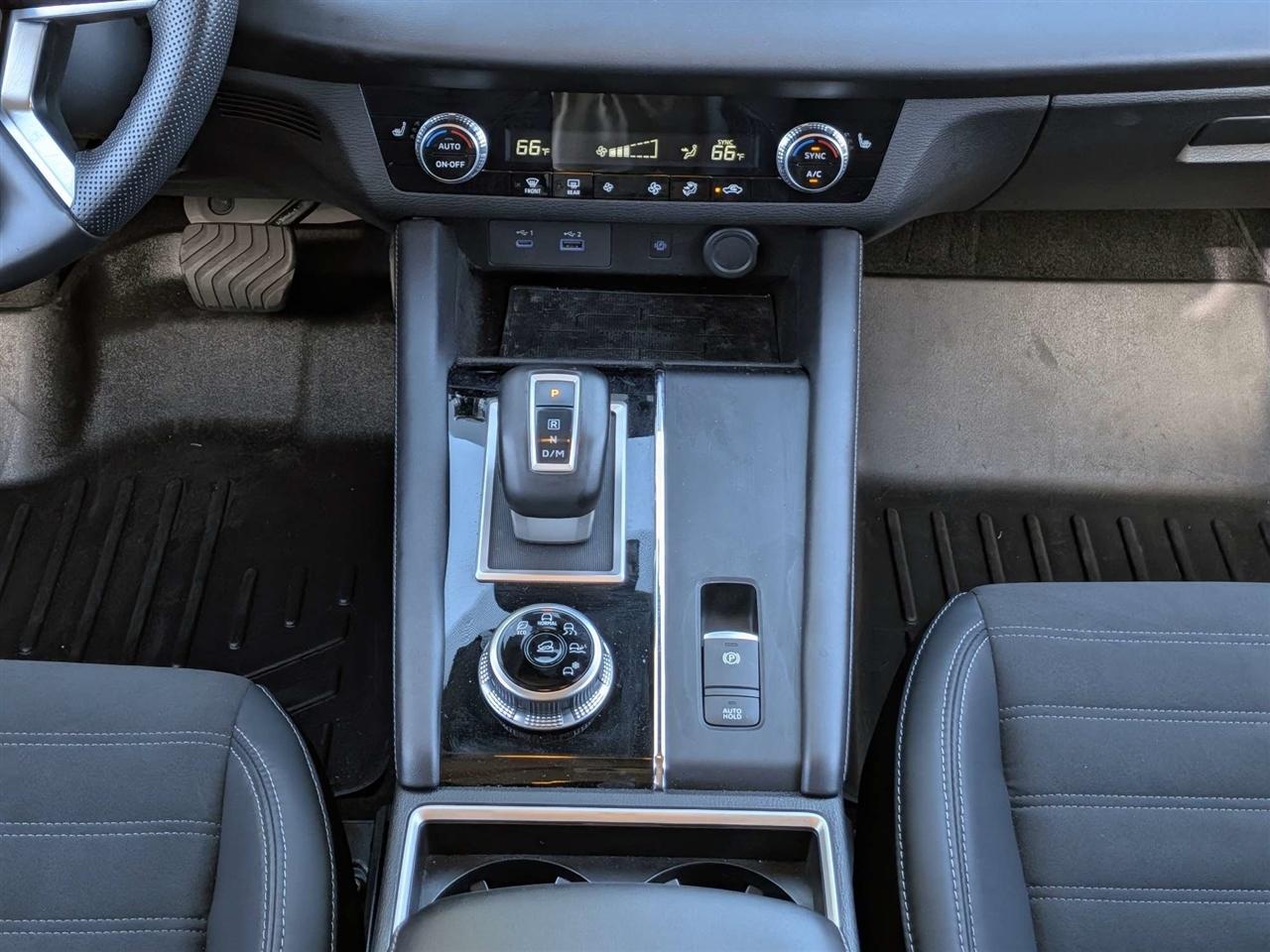 Mitsubishi Outlander SE 2WD 2022