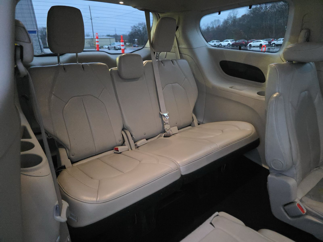 Chrysler Pacifica Touring-L 2021