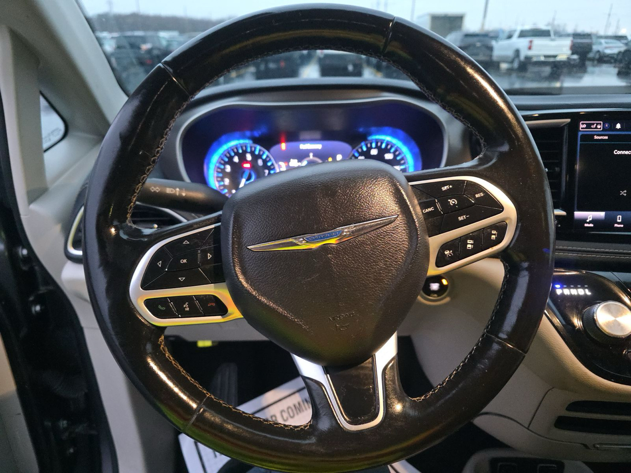 Chrysler Pacifica Touring-L 2021